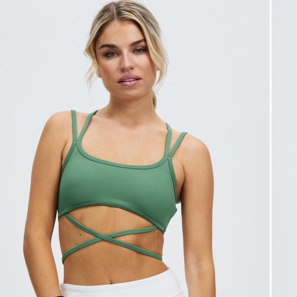 NWT Cotton On iBody Active Rib Criss Cross Green Chilli Tie Crop Top Womens L